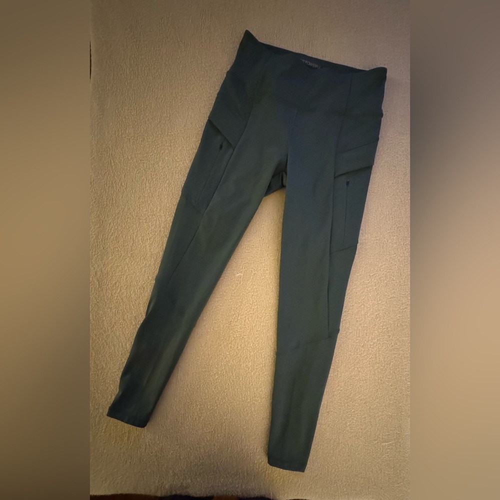 CALIA by Carrie Underwood Green Leggings